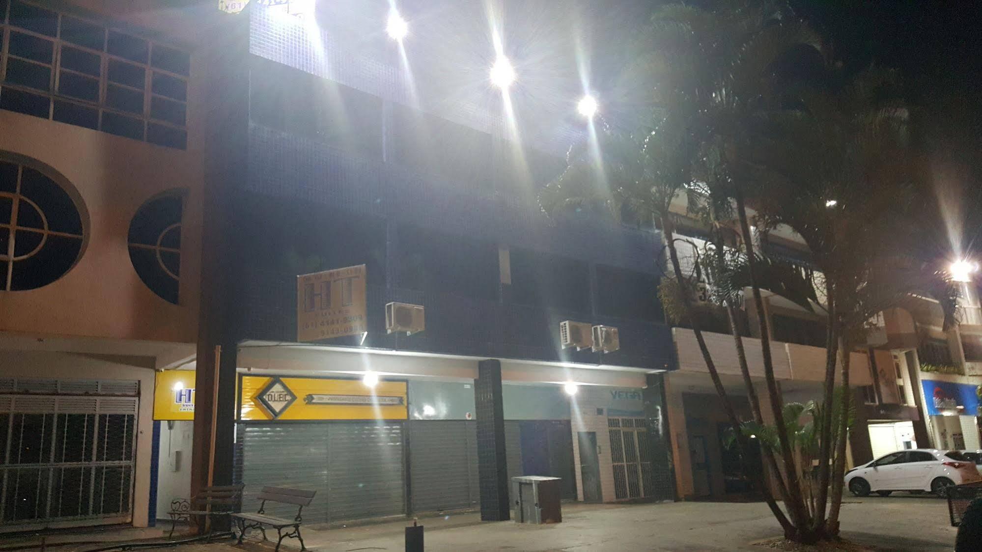 Hotel Ht Mobiliadas 2*
